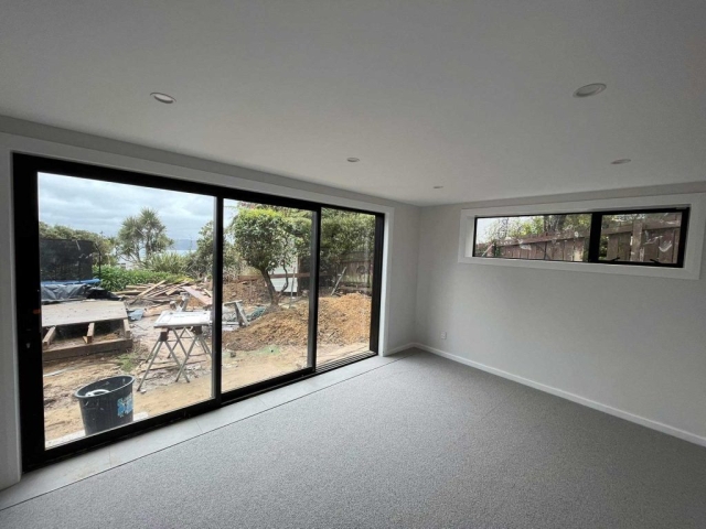 77 Ranui interior photos